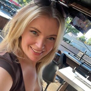 Meet your Posher, Kara